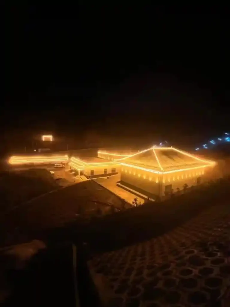 Outdoor neon flex gold facade outline on a Jiangxi heritage residence
