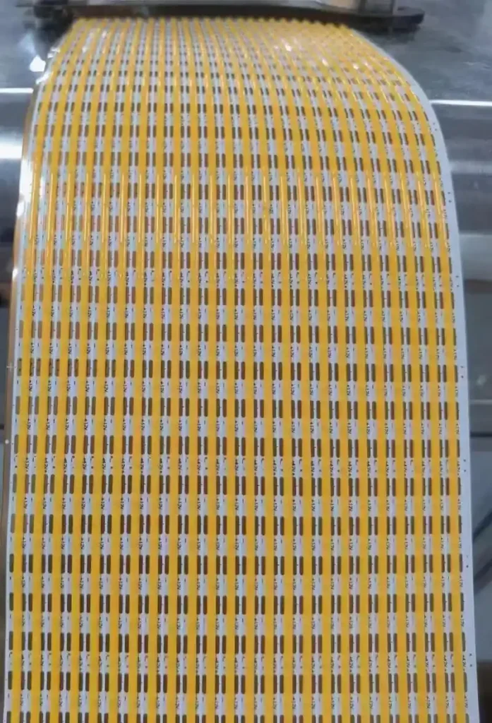 COB light strip vs LED strip close-up showing dotless and visible point effects