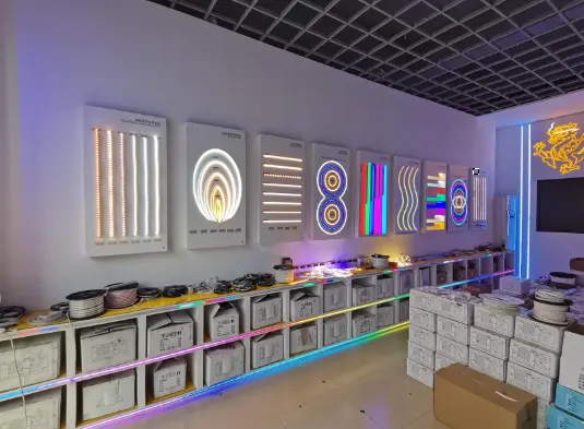 COB versus SMD LED strip comparison panel dimmed to 50 percent for customer decision‑making